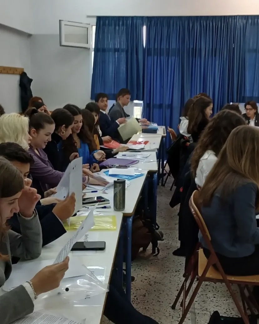 Students at an AMEC session